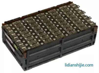 圍繞電池包綜合熱管理進行了全方位的立體設計