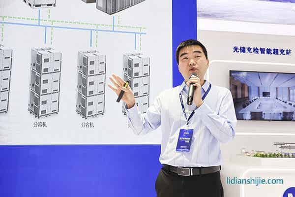 星云股份內(nèi)部4名產(chǎn)品專家現(xiàn)場進行主題分享